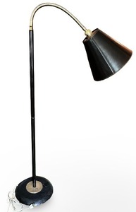 lot 13 image: Mid Century Vintage Black Metal Gooseneck Floor Lamp