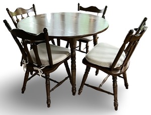 lot 36 image: Wood Dining Table with 4 Chairs and Cushions