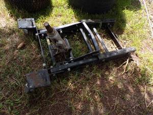 lot 100 image: Motorcycle Jack Lift