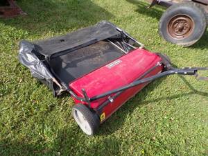 lot 19 image: Craftsman Leaf  Rake for Behind Mower