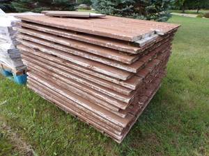 lot 46 image: Wood Dock Panels - 16