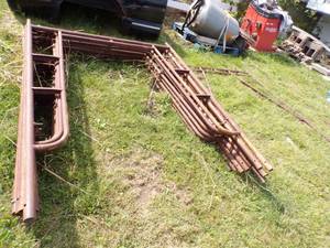 lot 80 image: Scaffling -10