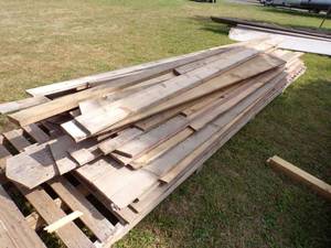 lot 90 image: Assorted Lumber on Pallet