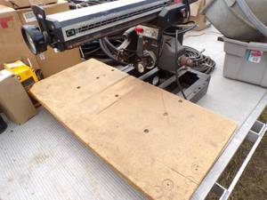 lot 114 image: 10 Radial Arm Saw