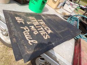 lot 122 image: Pair of Forks for Forklift