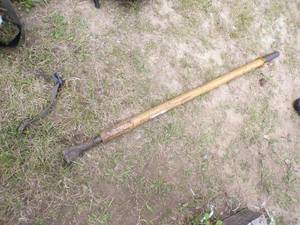 lot 134 image: Bead Brake Tool
