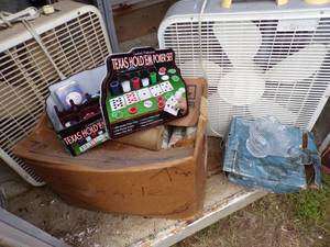 lot 142 image: 2 Fans, Heater, Air Conditioner and MORE