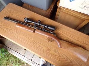 lot 209 image: Ben Franklin Pump BB Gun