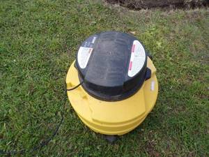 lot 227 image: WetDry Vac