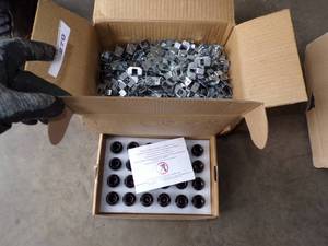 lot 270 image: Box of 58 Plywood Clip, Box Lug Nuts