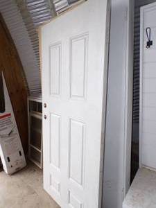 lot 304 image: 3 Doors