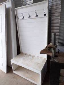 lot 305 image: Coat Rack Bench