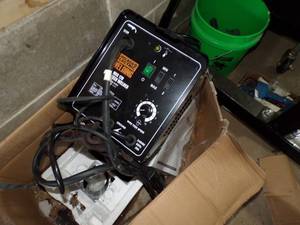 lot 316 image: Wire Welder in box