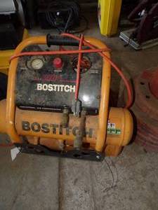 lot 332 image: Bostitch 2 hp 4.5 gallon air compressor