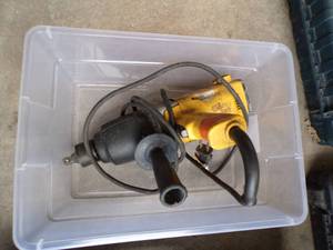 lot 346 image: 110v Dewalt 34 impact with adapter