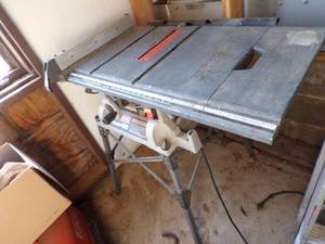 lot 382 image: Craftsman table Saw on Stand