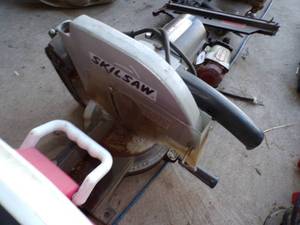 lot 409 image: Skil Miter Saw