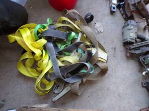 lot 421 image: Wretch Straps