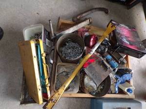 lot 465 image: Misc Tool Lot and Stuff