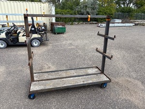 lot 6 image: Mobile Bar and Pipe Rack L 73  x H 68 x D 30, two double sided storage levels