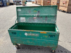 lot 58 image: Greenlee storage box 2460, 60l x 24d x 25 t