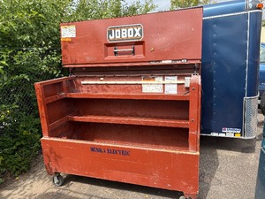 lot 4 image: JOBOX piano box job site storage with power strip
