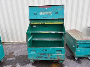 lot 87 image: Greenlee Job site storage slant top box  L 49 x H 56  x D 30 