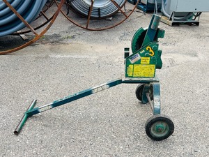 lot 132 image: Greenlee 1800 Mechanical bender