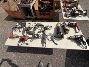 lot 260 image: (12) Corded Power tools Dewalt, Bosch, Milwaukee, Black & Decker