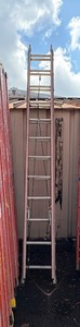 lot 266 image: Werner Extension Ladder 300 LB capacity, extends to 13 foot 4 inches