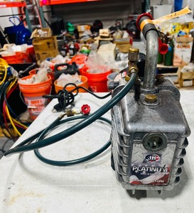 lot 75A image: JB Industries Vacuum Pump Platinum Series DV 285N 10CFM
