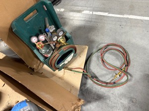 lot 302 image: 2 tanks of acetylene dissolved with pressure gauges and cart