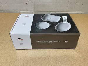 lot 20 image: 3PCS Staub Ceramic Rectangular Baking Dish Set