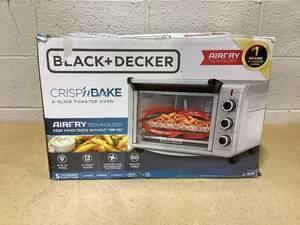 lot 423 image: BlackDecker 6-Slice Crisp N Bake Air Fryer Toaster Oven