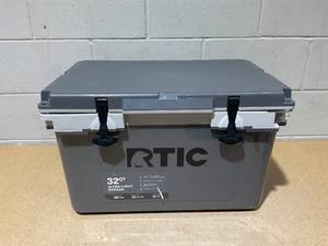 lot 46 image: RTIC Outdoors 32 QT Ultra-Light Hard Sided Cooler