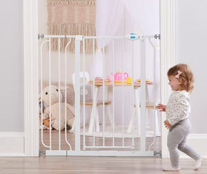 lot 480 image: Regalo Easy Step Extra Tall Walk Thru Baby Safety Gate