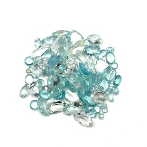 lot 13 image: 22.8 Carat Blue TopazWhite Quartz Gemstones Loose