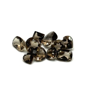 lot 24 image: 7.8 Carat Smokey Quartz Gemstone Loose