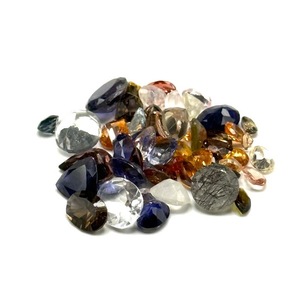 lot 25 image: 38 Carat Assorted Gemstones Loose