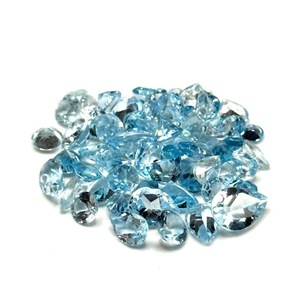 lot 37 image: 39.5 Carat Blue Topaz Gemstones Loose