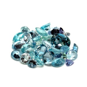 lot 85 image: 17 Carat Blue Topaz Gemstones Loose