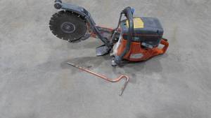 Husqvarna Concrete Cut-N-Break Gas Saw