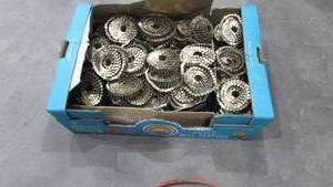 lot 7 image: Lot of Coil Nails