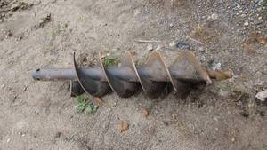 lot 40 image: Bobcat 12 Auger Bit