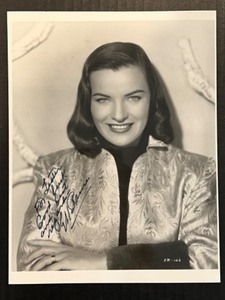 lot 8 image: Autographed Vintage Black and White Photo of Ella Raines