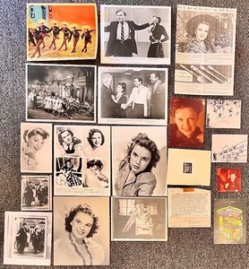 lot 41 image: Vintage Judy Garland Photos from 1954 A Star Is Born Lobby Card and Movie Publicity Photos Collection with negative of Judy Garland and Liza Minnelli