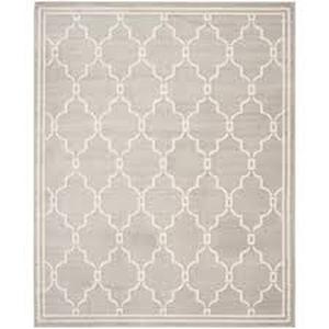 lot 33 image: Amherst Light GrayIvory 8 ft. x 10 ft. Geometric Diamond Area Rug by SAFAVIEH Customer Returns See Pictures