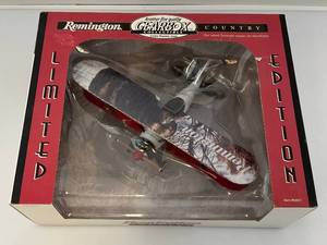 lot 44 image: Gearbox Collectible REMINGTON Airplane Bank