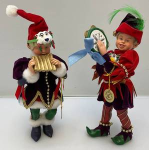 lot 59 image: RARE Vintage Clothtique Jesters (VERY COOL)