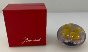 lot 101 image: Vintage Baccarat Floral Paperweight
